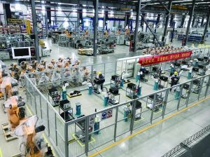 “互聯網+”背景下的機器人智慧實訓室設計 網絡技術服務構建智能制造新生態